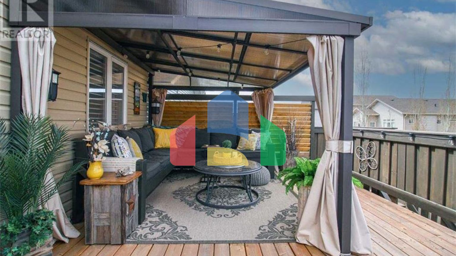 Residential - Single Family Home - Grande Prairie, Canada - Canada