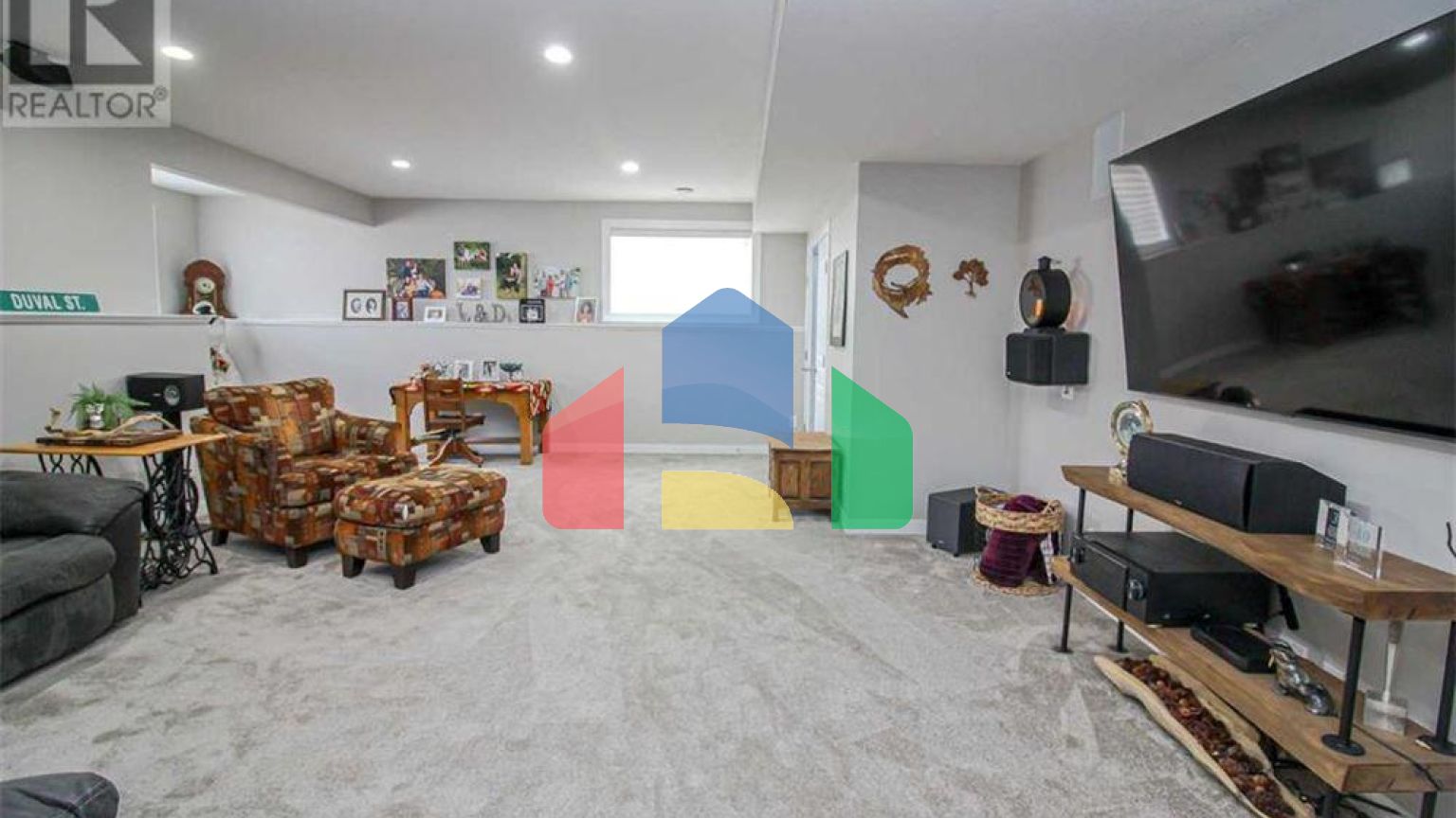 Residential - Single Family Home - Grande Prairie, Canada - Canada