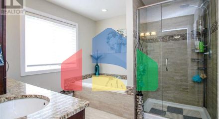 Residential - Single Family Home - Grande Prairie, Canada - Canada