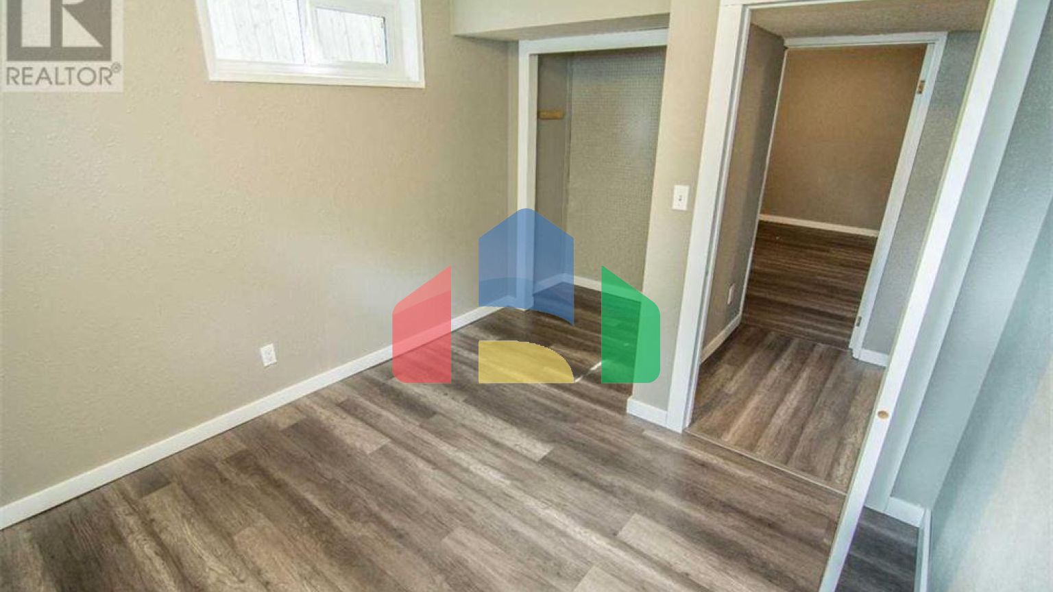 Residential - Single Family Home - Grande Prairie, Canada - Canada