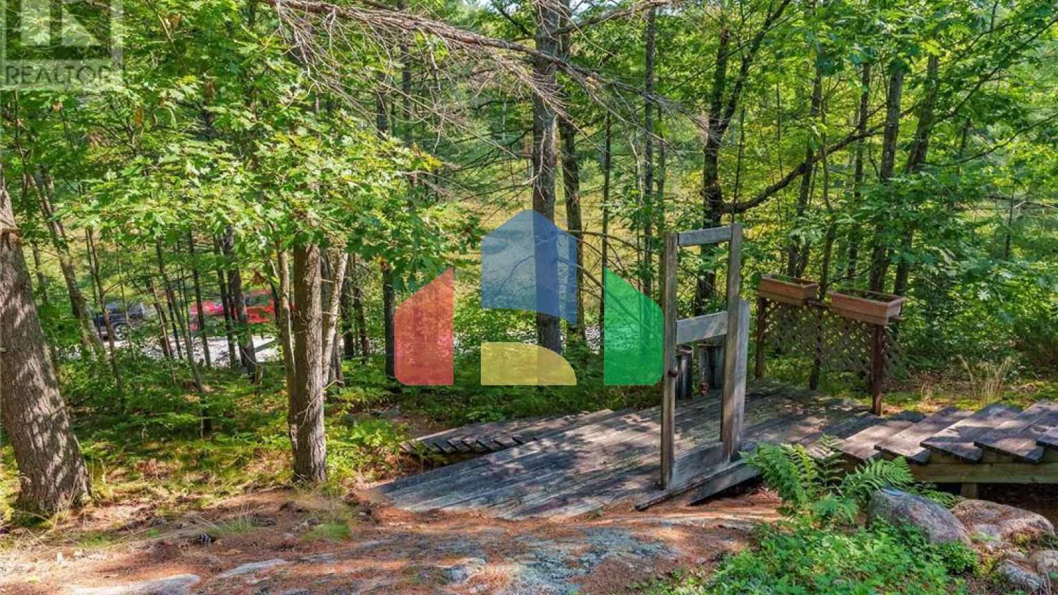 Residential - Single Family Home - Gravenhurst, Canada - Canada