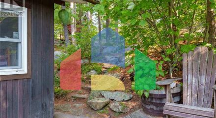 Residential - Single Family Home - Gravenhurst, Canada - Canada