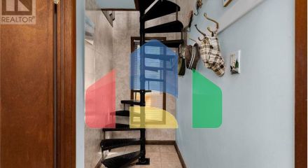 Residential - Single Family Home - Gravenhurst, Canada - Canada