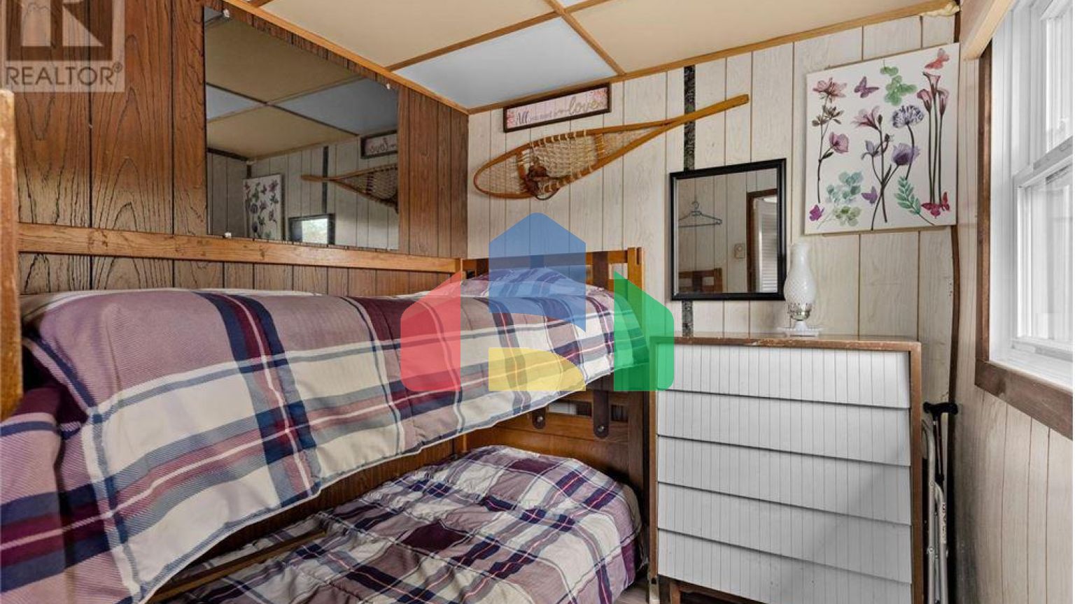 Residential - Single Family Home - Gravenhurst, Canada - Canada