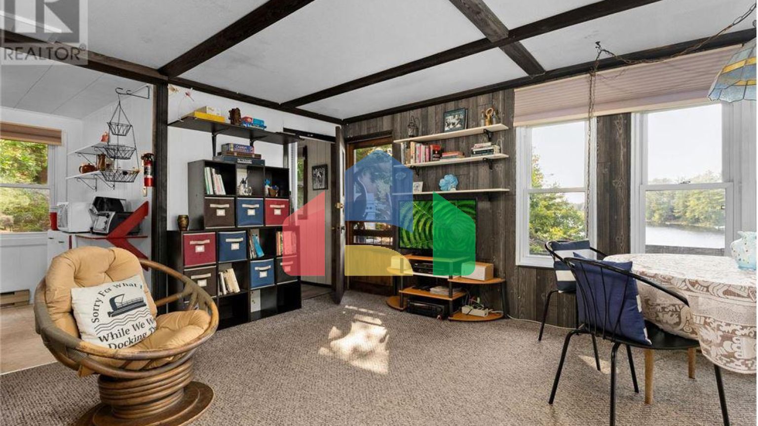 Residential - Single Family Home - Gravenhurst, Canada - Canada