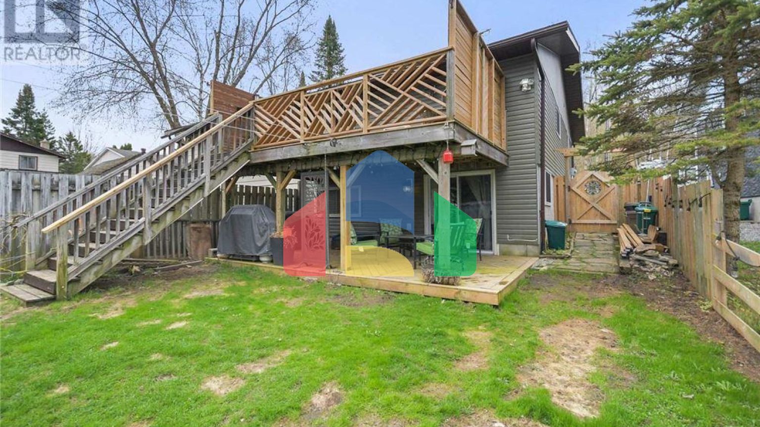 Residential - Single Family Home - Gravenhurst, Canada - Canada