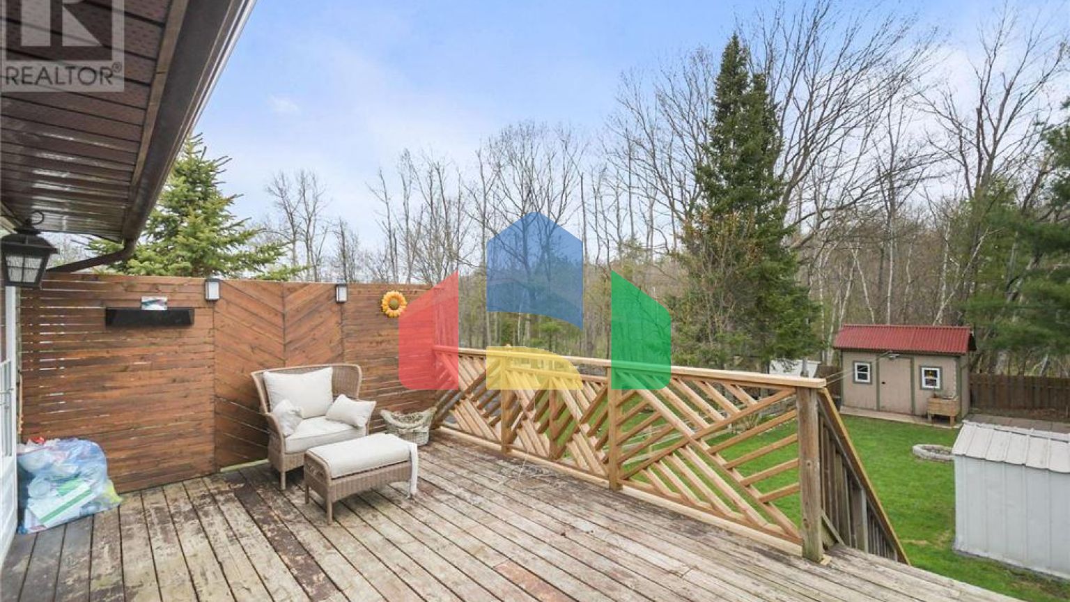 Residential - Single Family Home - Gravenhurst, Canada - Canada