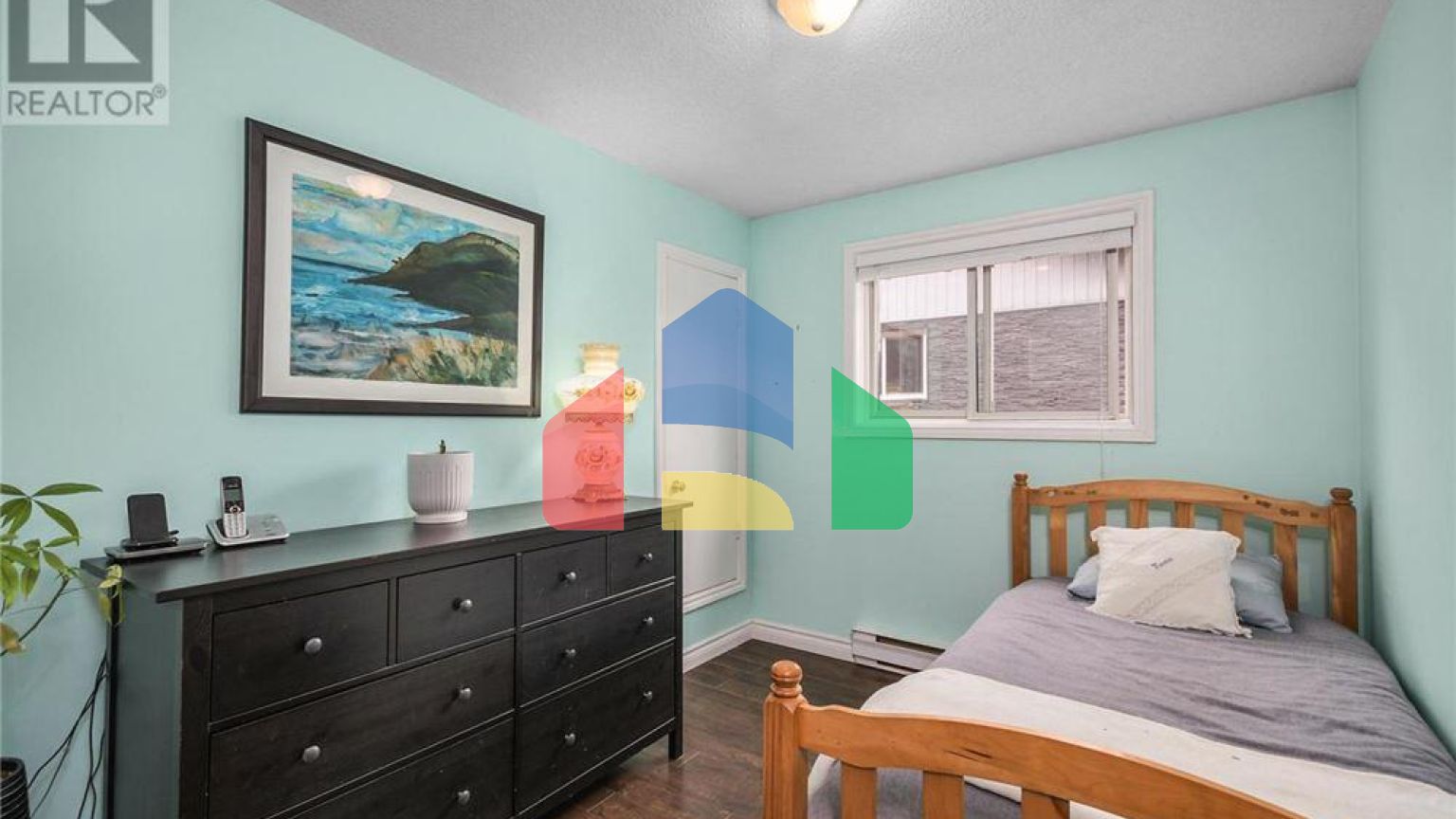 Residential - Single Family Home - Gravenhurst, Canada - Canada