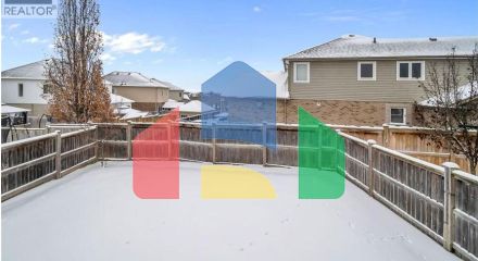 Residential - Single Family Home - Guelph, Canada - Canada