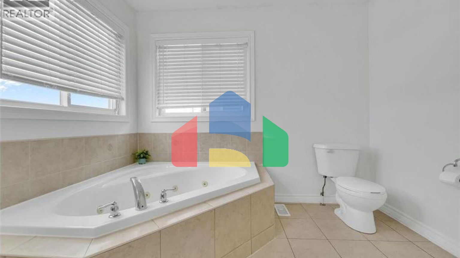 Residential - Single Family Home - Guelph, Canada - Canada