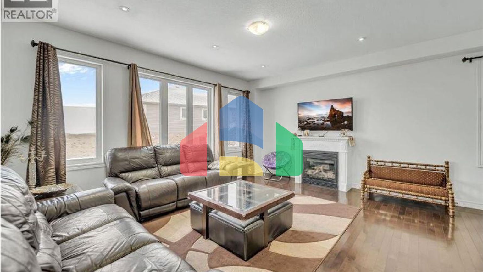 Residential - Single Family Home - Guelph, Canada - Canada