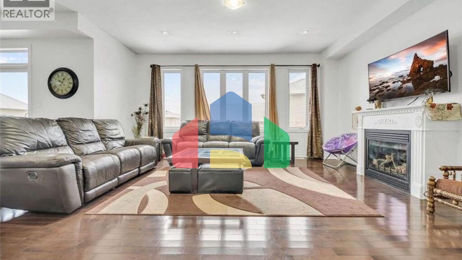 Residential - Single Family Home - Guelph, Canada - Canada