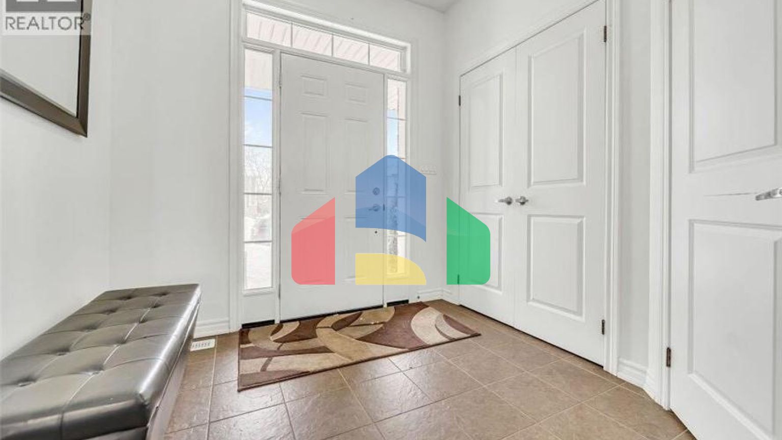 Residential - Single Family Home - Guelph, Canada - Canada