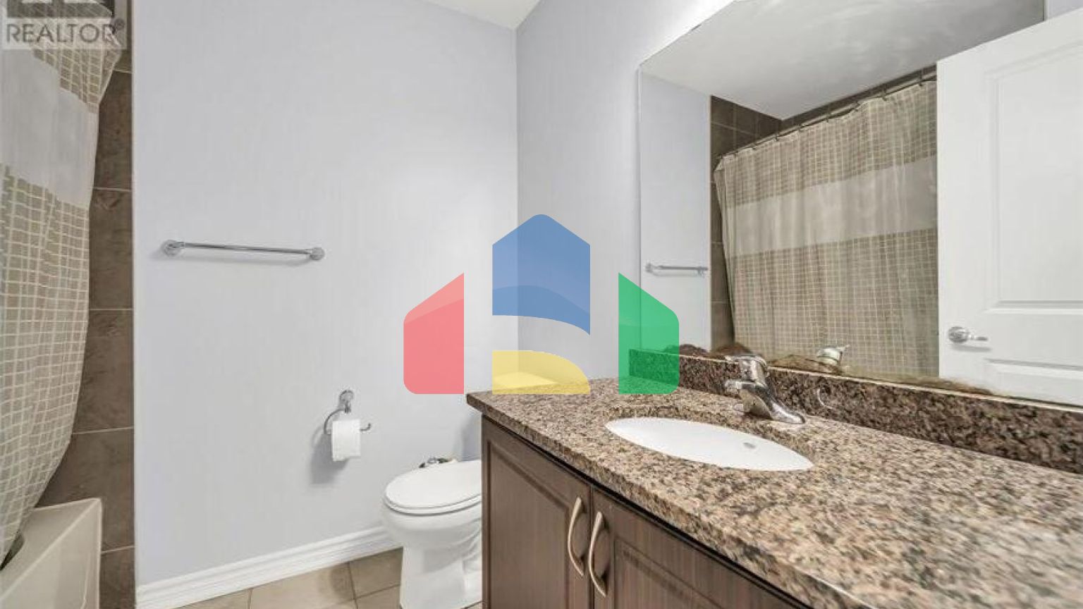 Residential - Single Family Home - Guelph, Canada - Canada