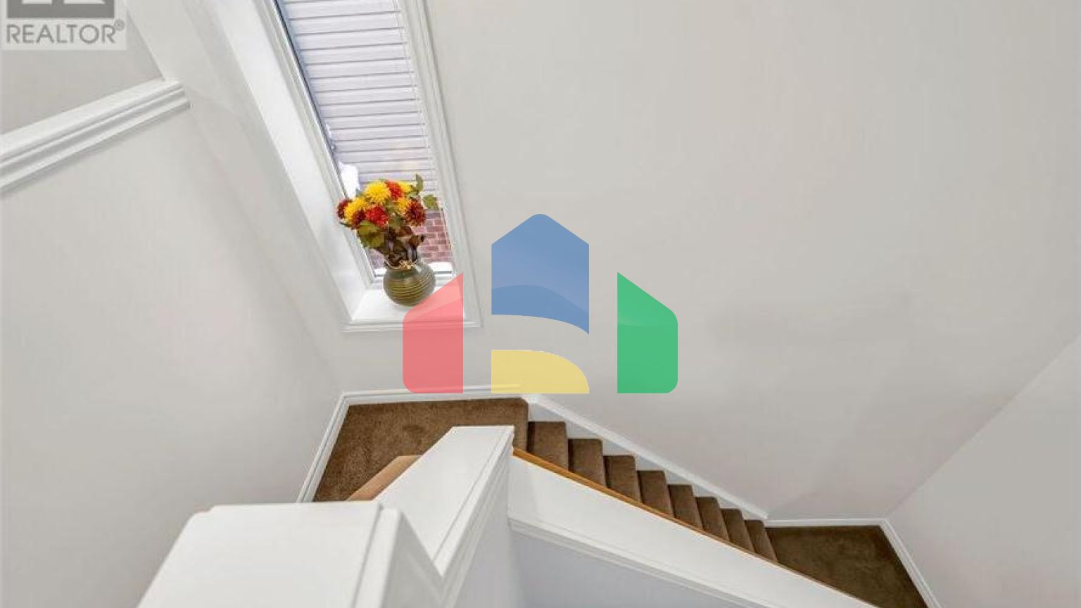 Residential - Single Family Home - Guelph, Canada - Canada