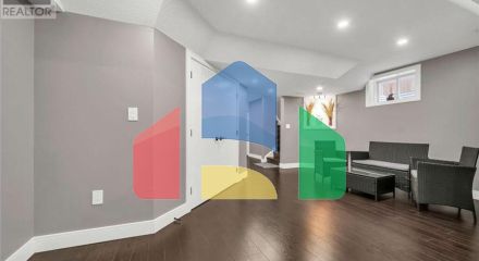 Residential - Single Family Home - Guelph, Canada - Canada