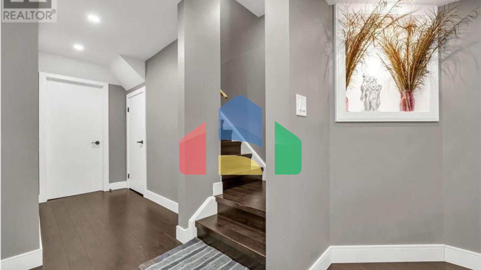 Residential - Single Family Home - Guelph, Canada - Canada