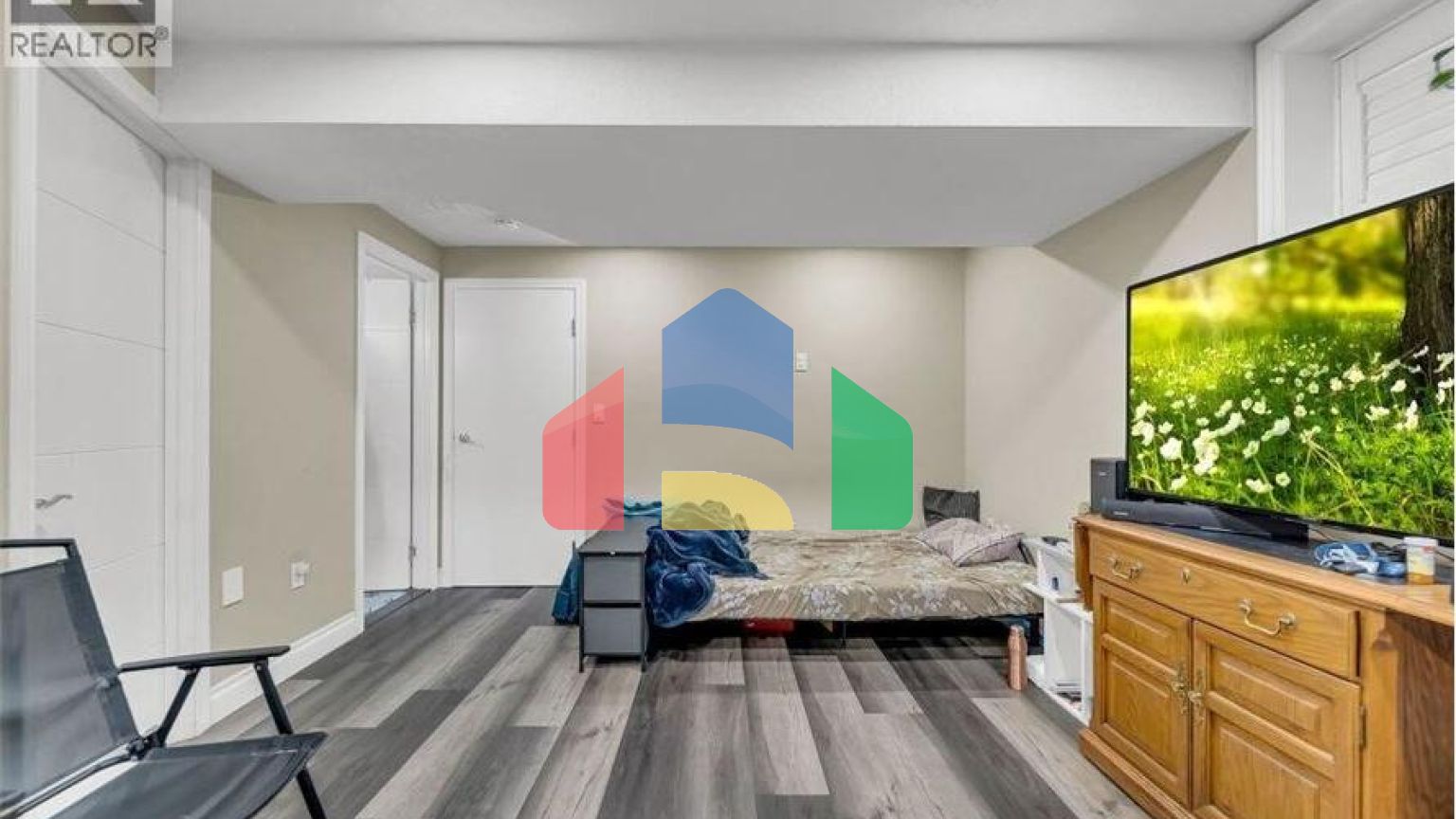 Residential - Single Family Home - Guelph, Canada - Canada