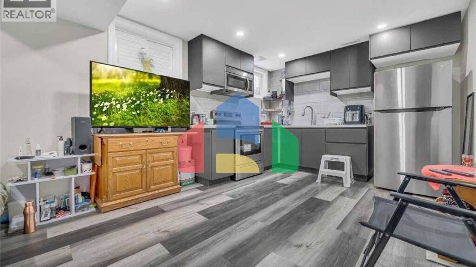 Residential - Single Family Home - Guelph, Canada - Canada