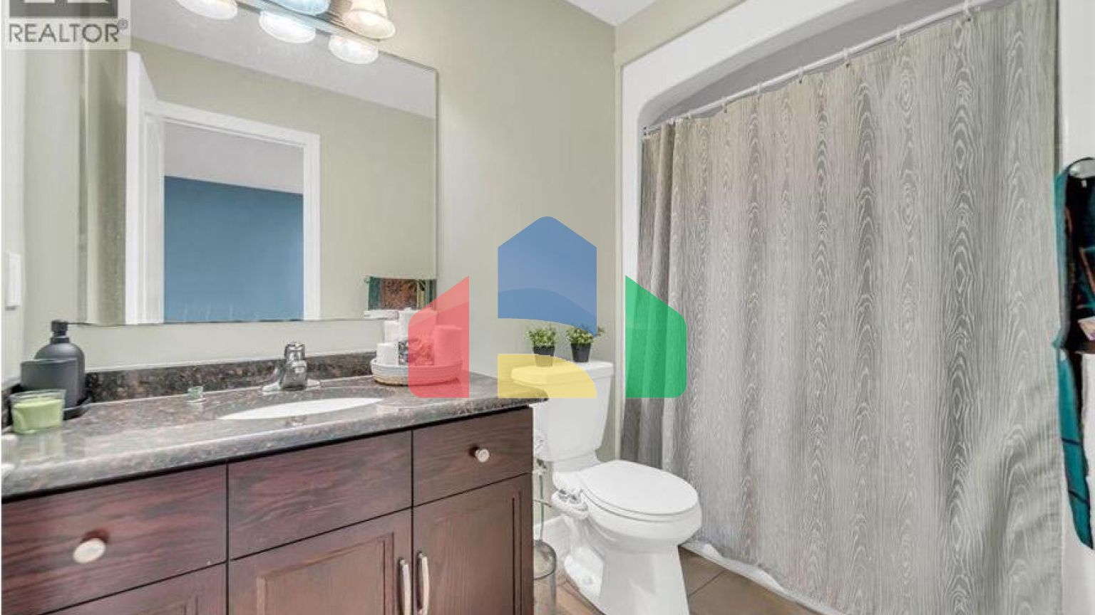 Residential - Single Family Home - Guelph, Canada - Canada