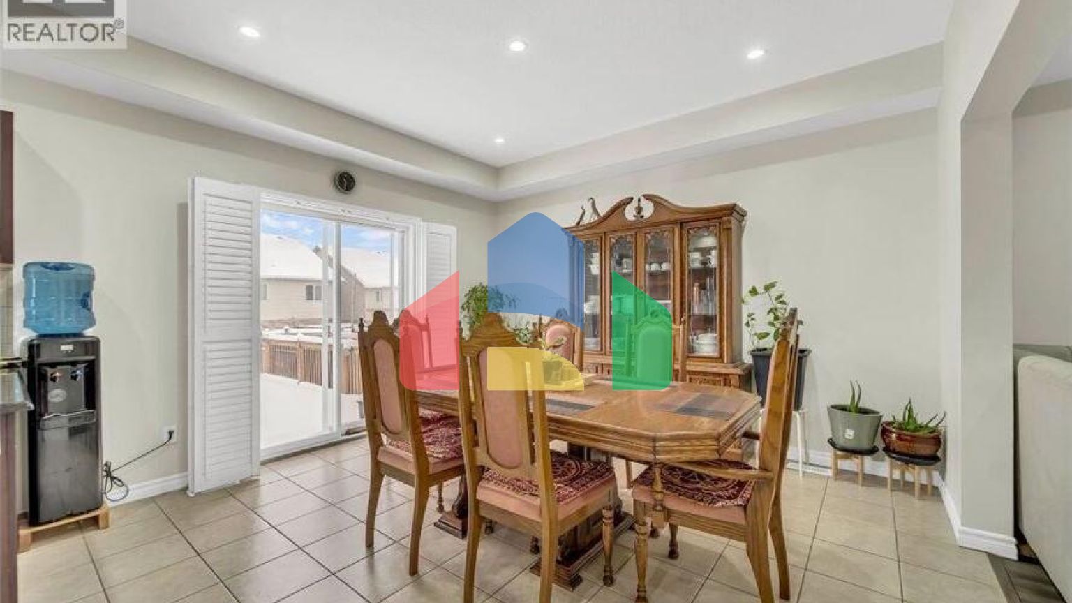 Residential - Single Family Home - Guelph, Canada - Canada