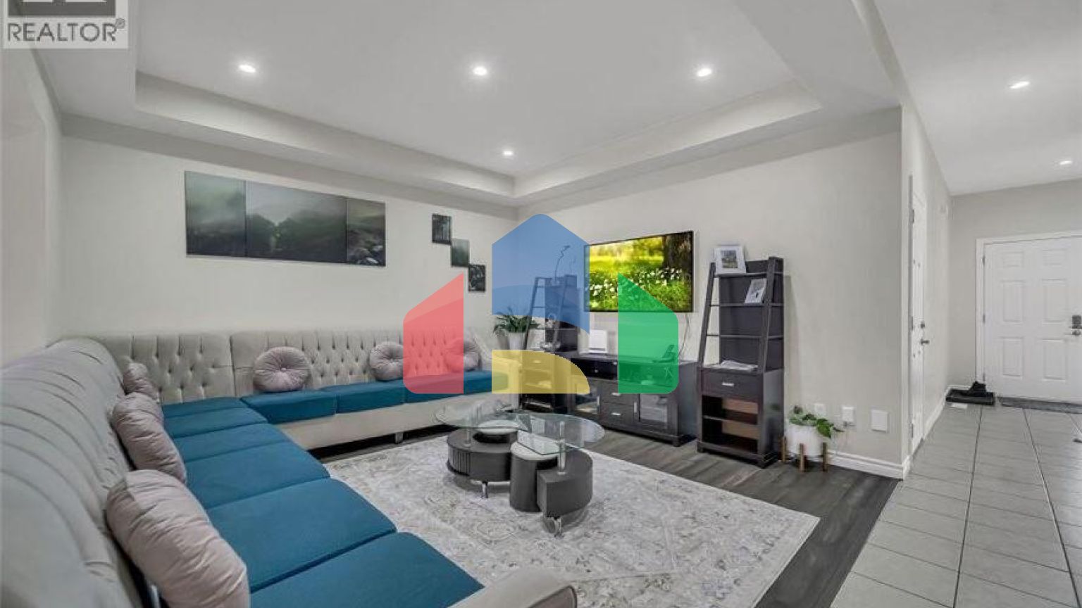 Residential - Single Family Home - Guelph, Canada - Canada