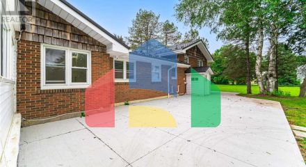 Residential - Single Family Home - Guelph, Canada - Canada