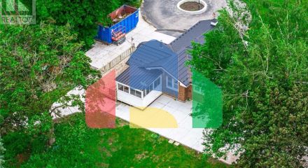 Residential - Single Family Home - Guelph, Canada - Canada