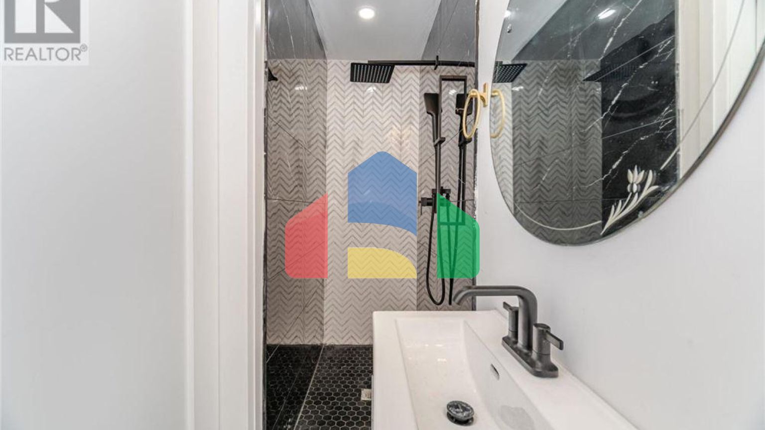 Residential - Single Family Home - Guelph, Canada - Canada