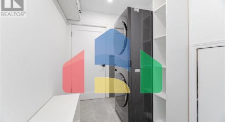 Residential - Single Family Home - Guelph, Canada - Canada