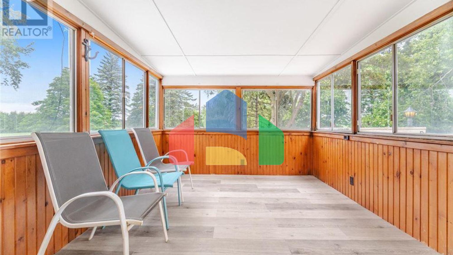 Residential - Single Family Home - Guelph, Canada - Canada