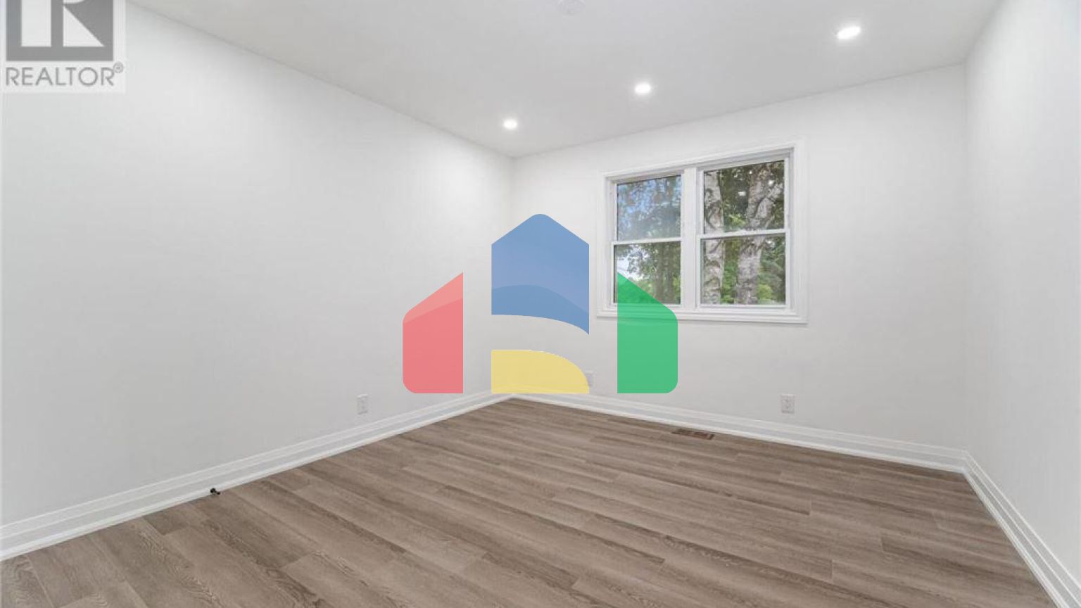 Residential - Single Family Home - Guelph, Canada - Canada