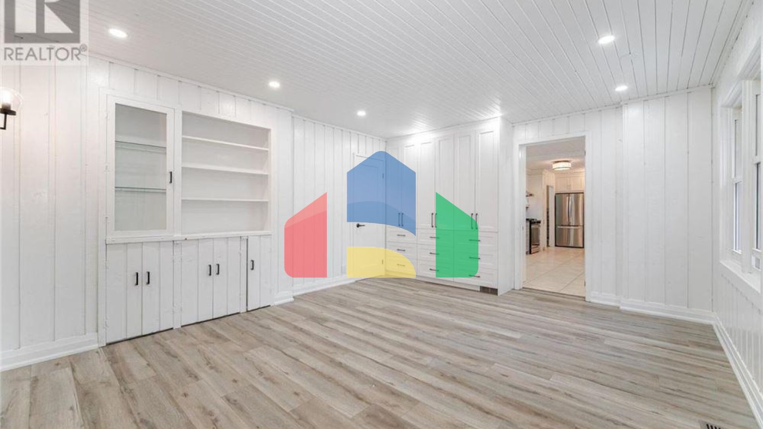 Residential - Single Family Home - Guelph, Canada - Canada