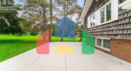 Residential - Single Family Home - Guelph, Canada - Canada