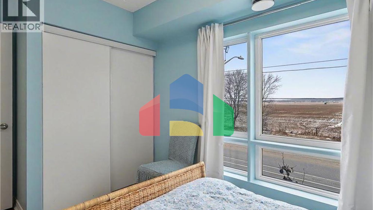 Residential - Condo/Apartment - Guelph, Canada - Canada