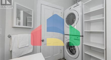 Residential - Single Family Home - Guelph, Canada - Canada