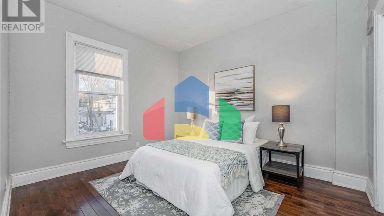 Residential - Single Family Home - Guelph, Canada - Canada