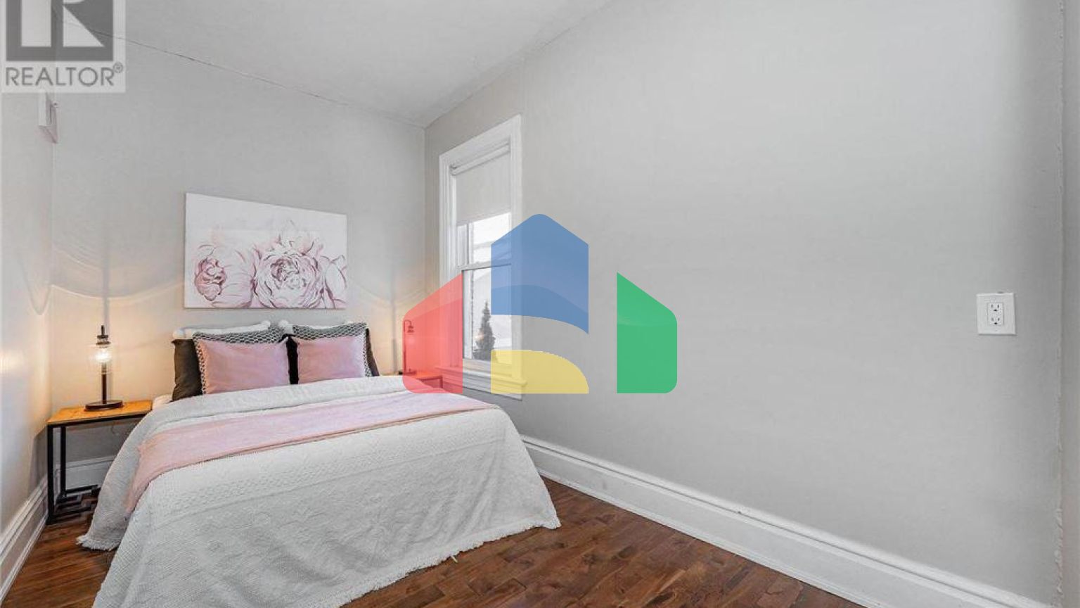 Residential - Single Family Home - Guelph, Canada - Canada