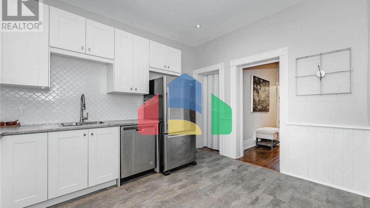 Residential - Single Family Home - Guelph, Canada - Canada