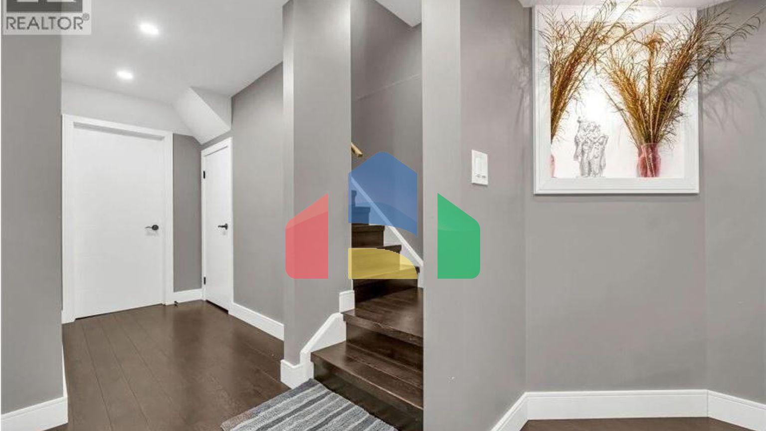 Residential - Single Family Home - Guelph, Canada - Canada