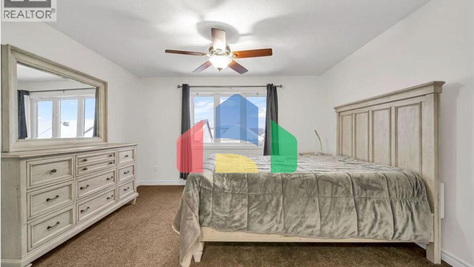 Residential - Single Family Home - Guelph, Canada - Canada