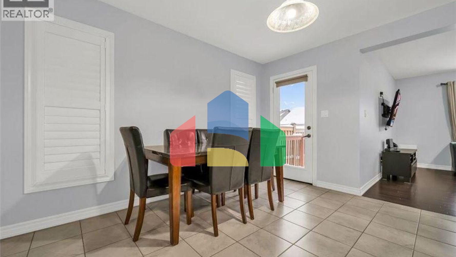 Residential - Single Family Home - Guelph, Canada - Canada