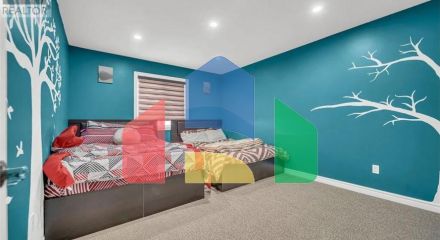 Residential - Single Family Home - Guelph, Canada - Canada