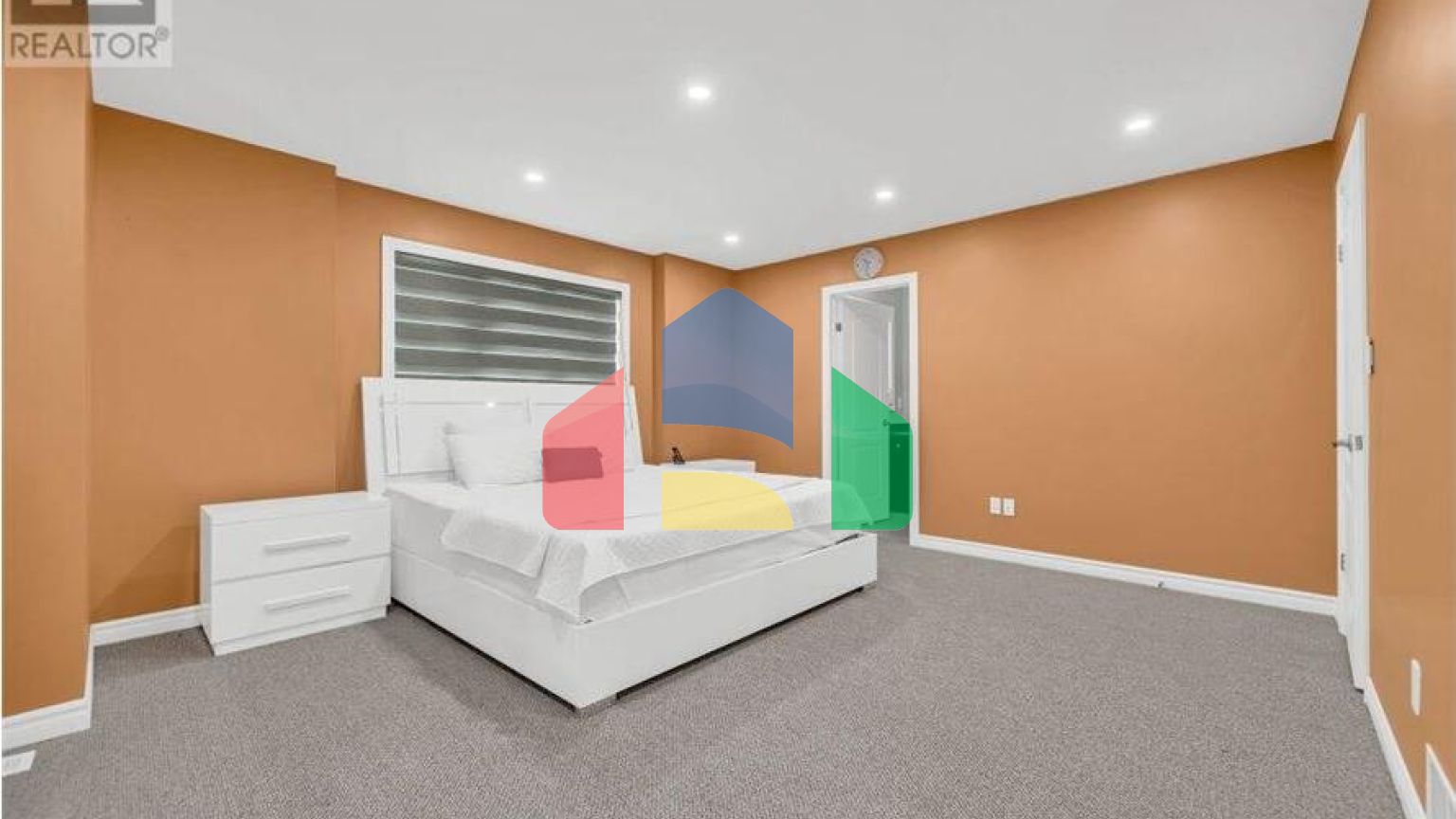 Residential - Single Family Home - Guelph, Canada - Canada