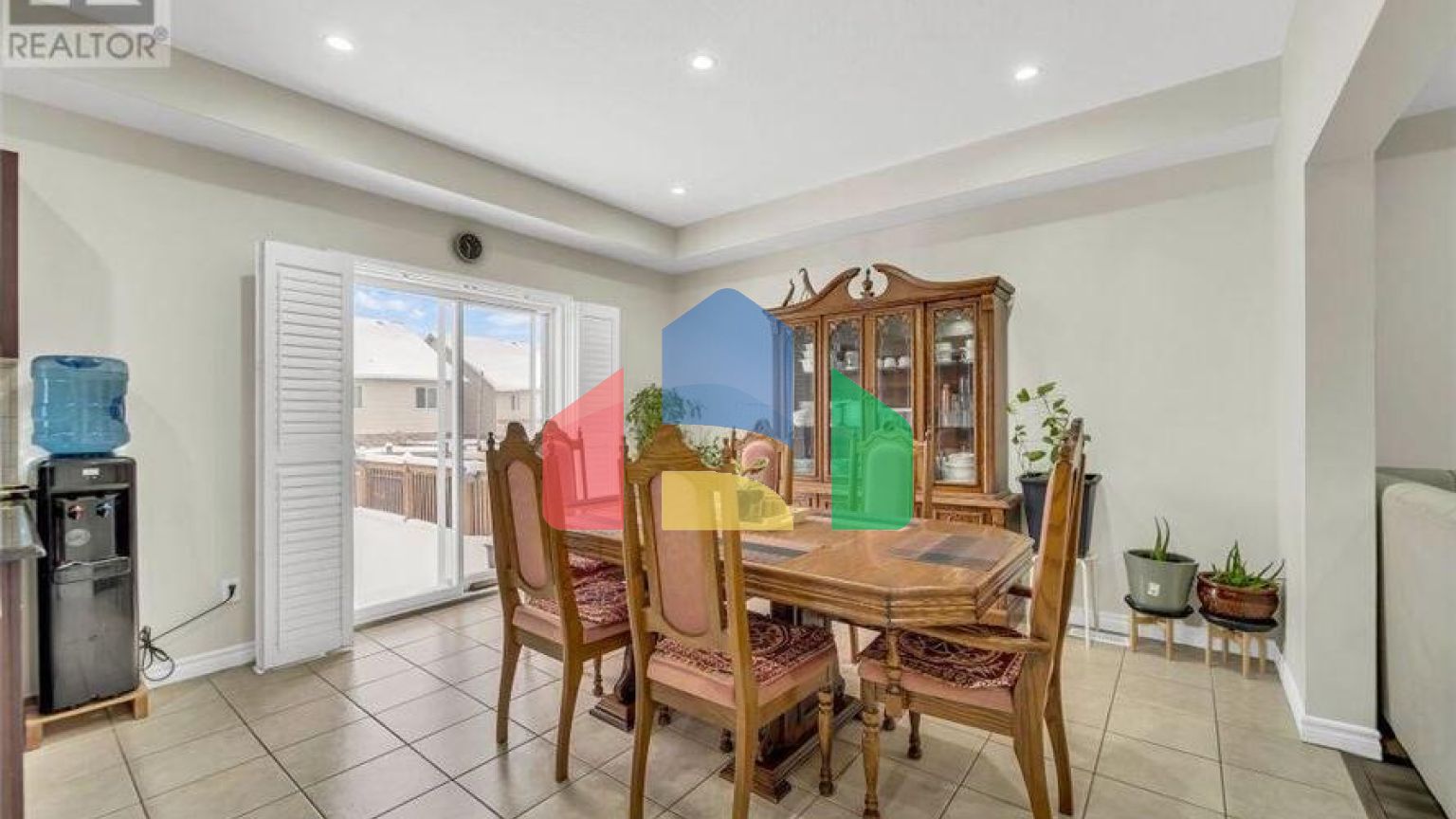 Residential - Single Family Home - Guelph, Canada - Canada