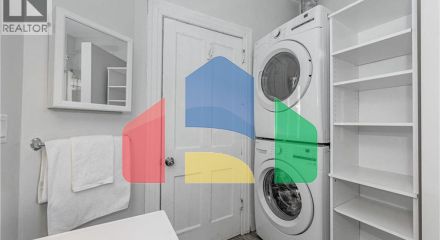 Residential - Single Family Home - Guelph, Canada - Canada