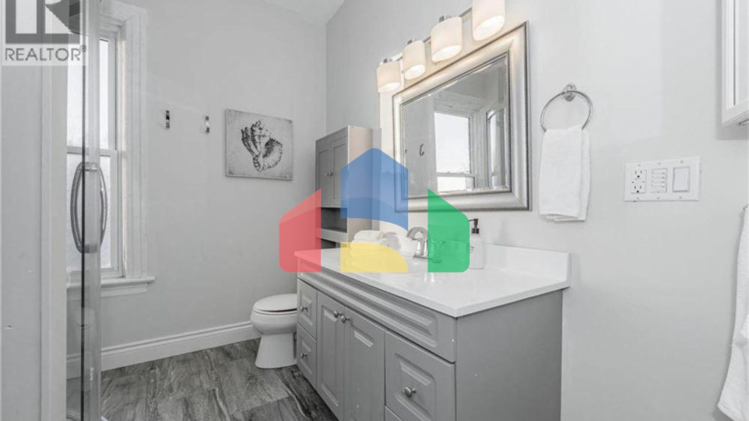 Residential - Single Family Home - Guelph, Canada - Canada