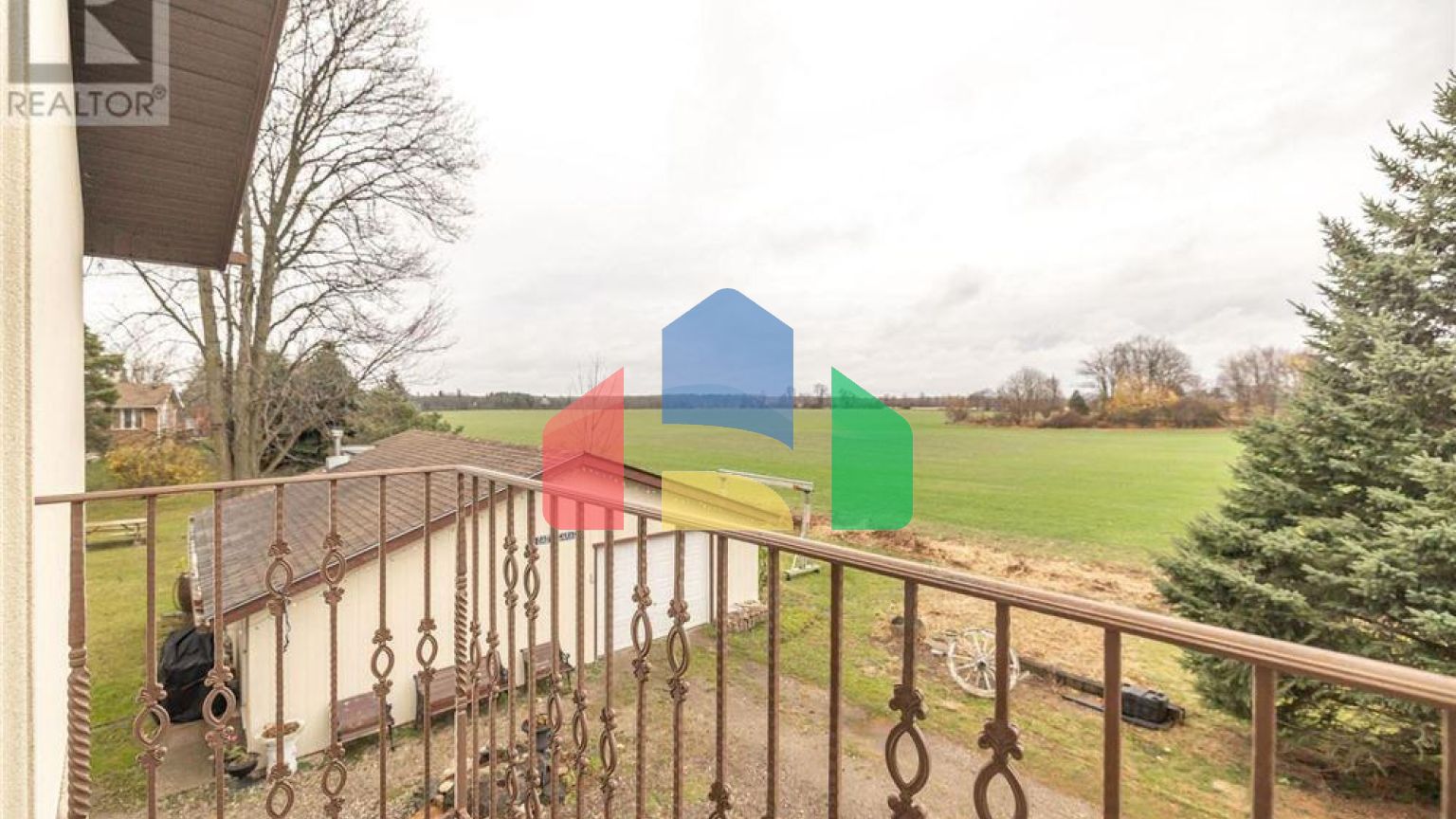 Residential - Single Family Home - Guelph, Canada - Canada