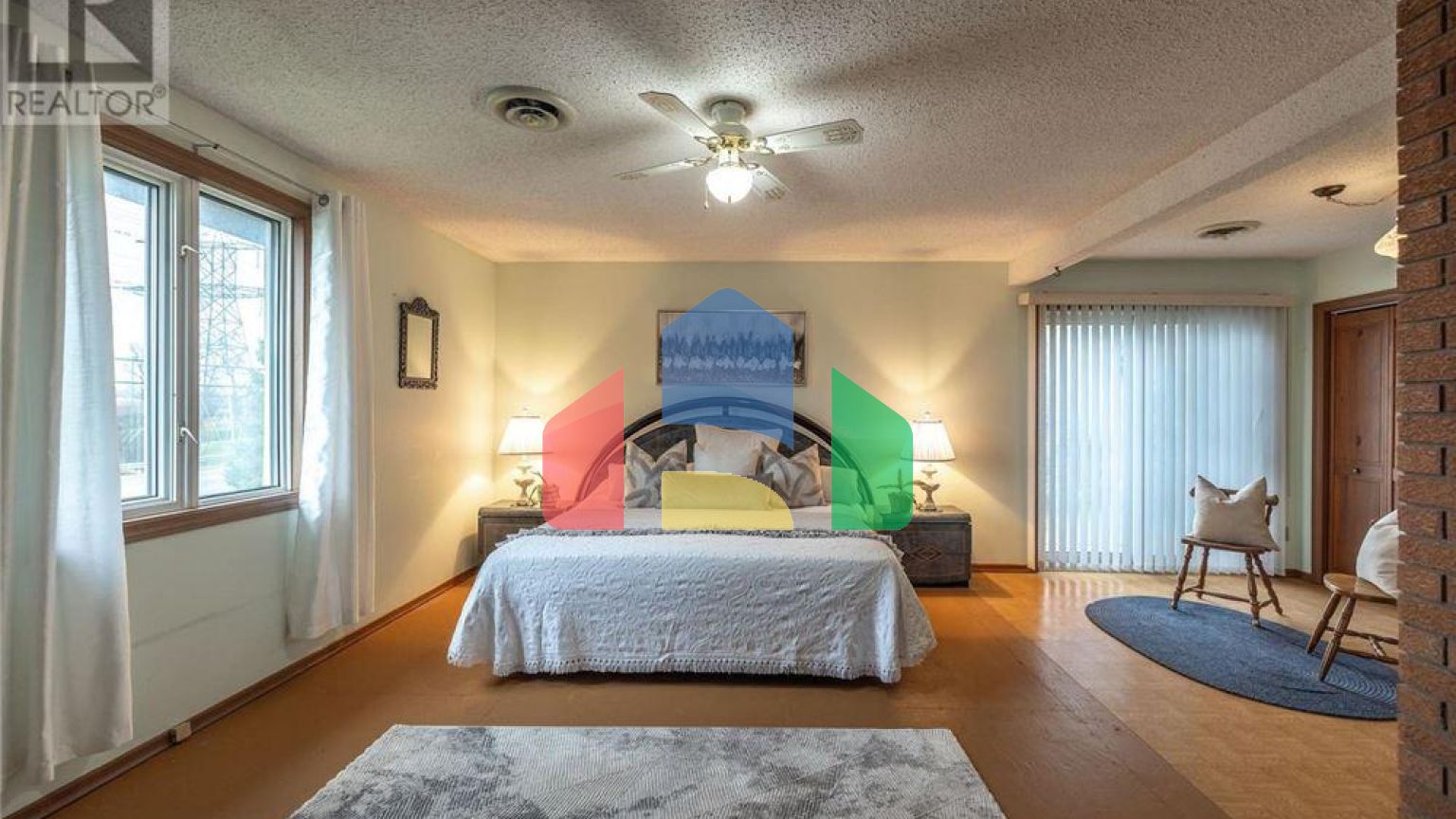 Residential - Single Family Home - Guelph, Canada - Canada