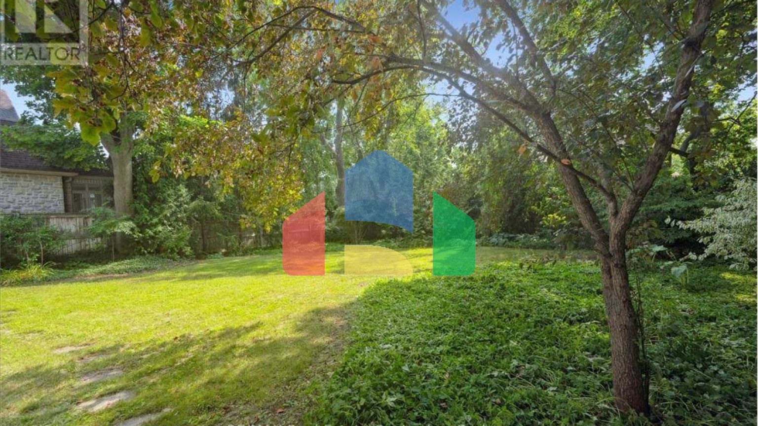 Residential - Single Family Home - Guelph, Canada - Canada